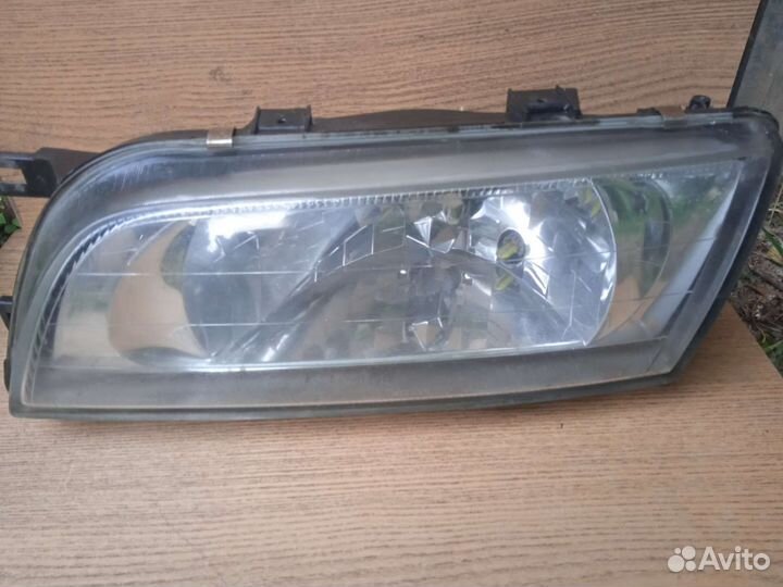Фара Nissan pulsar fn15 (правая,левая)