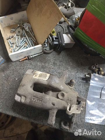 Суппорт задний левый Peugeot 308 Citroen C4