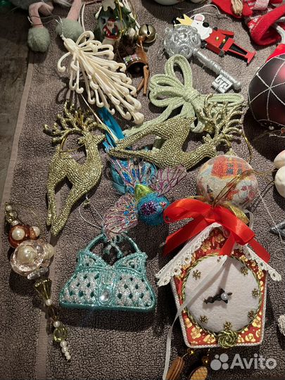Елочные игрушки