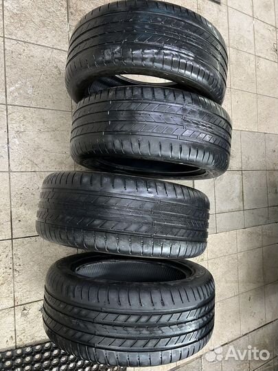 Goodyear EfficientGrip 245/50 R18 100W