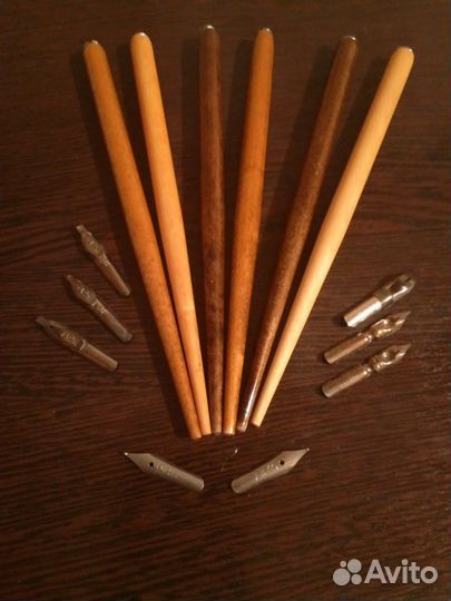 Держатели для перьев и перья: набор для творчества