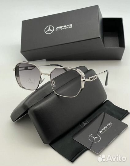 Очки новые Mercedes