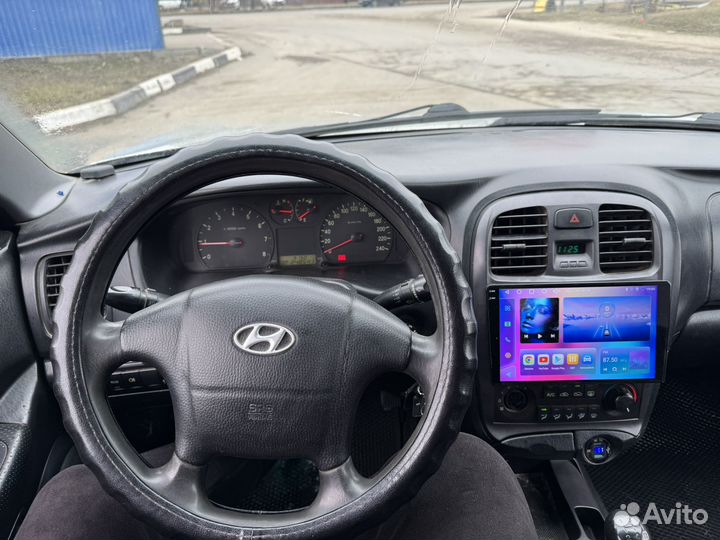 Hyundai Sonata 2.0 МТ, 2004, 300 000 км