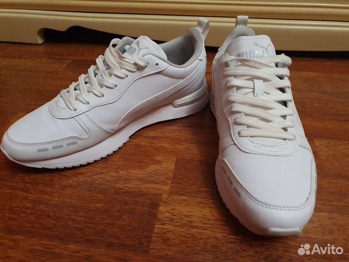 Кроссовки Puma R78