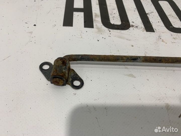 Упор капота Kia Ceed JD 2012