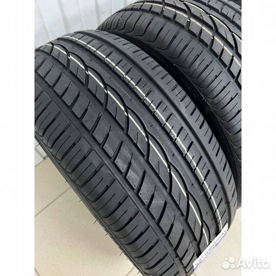 Wideway Sportsway 225/40 R18