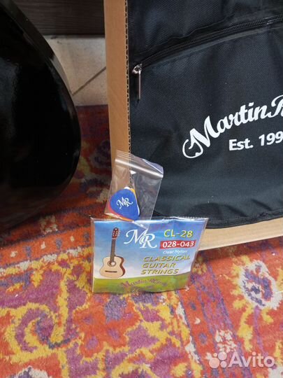 Гитара черная 1/2 комплект