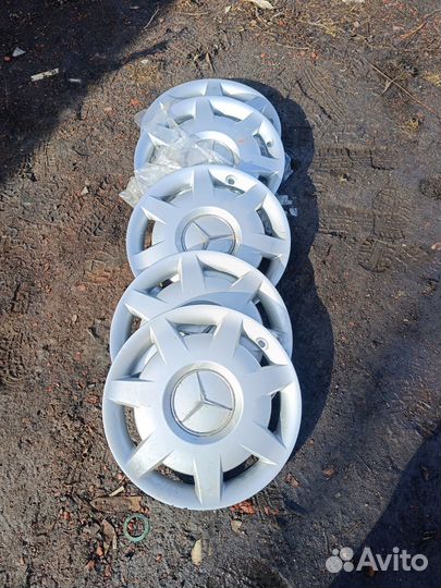 Колпаки на мерседес r16