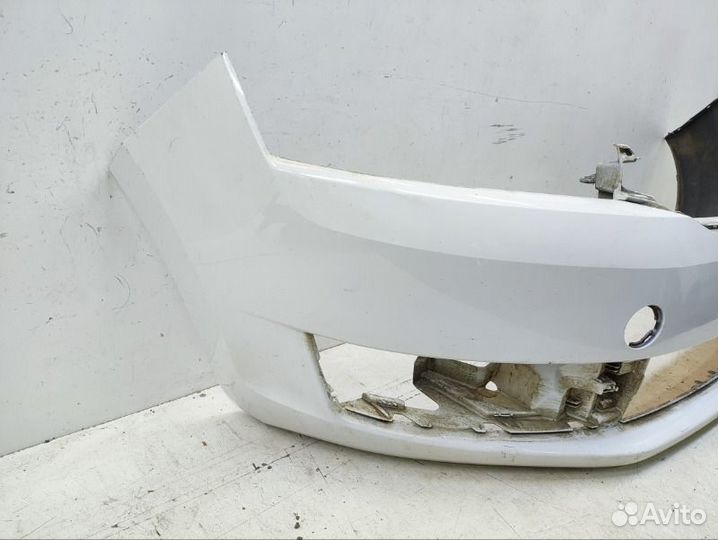 Бампер передний Skoda Rapid 1 2012-2019