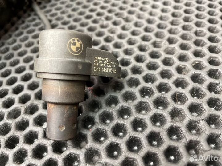 Датчик распредвала Land Rover Range Rover 3 L322