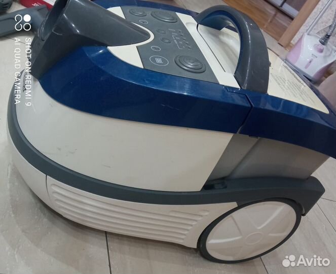 Пылесос Zelmer aquawelt 1600