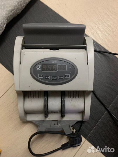 Машинка для счета денег