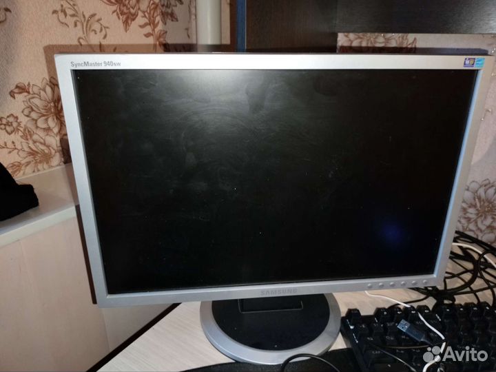 Монитор Samsung