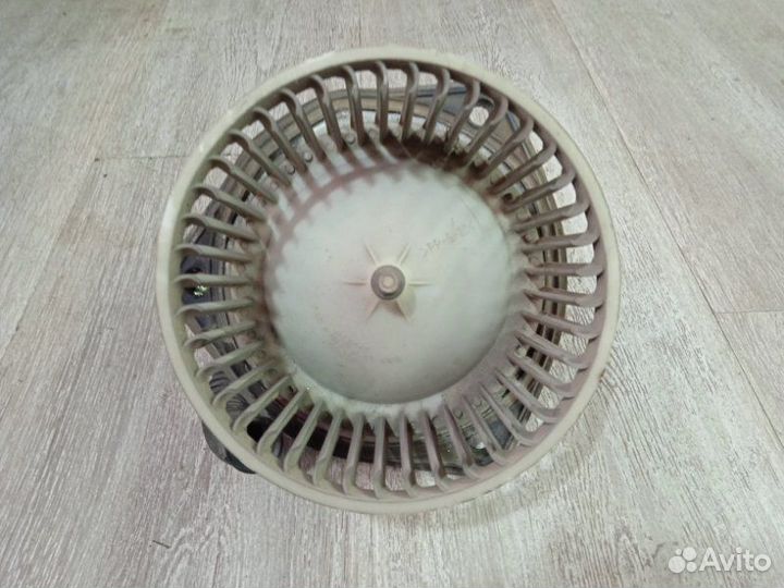 Мотор отопителя Zaz Chance 1 2009