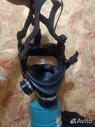 Противогаз