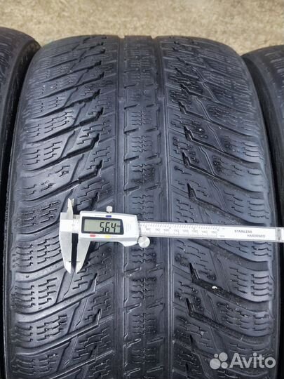 Nokian Tyres WR SUV 3 295/35 R21 107V