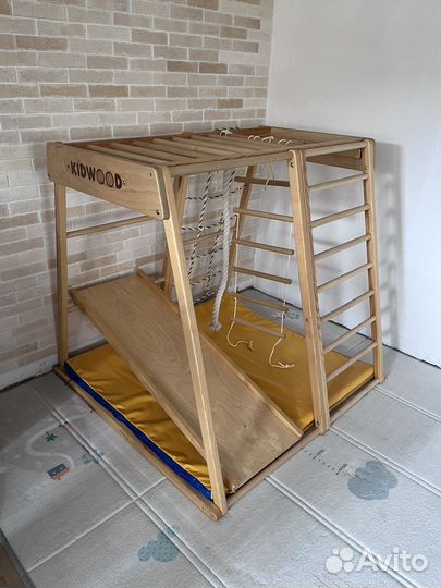 Детский спортивный комплекс