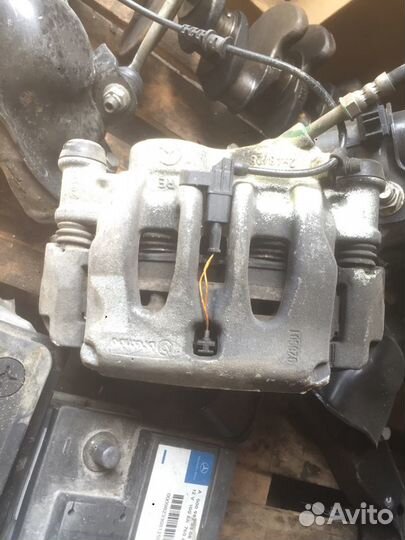 Супорт Передний Мерседес Спринтер W906