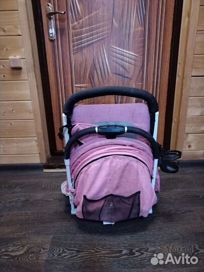 Прогулочная коляска baby yoya