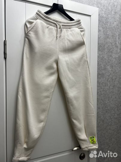 Спортивный костюм с начесом женский