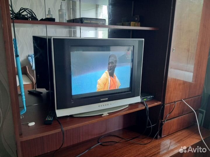 Телевизор