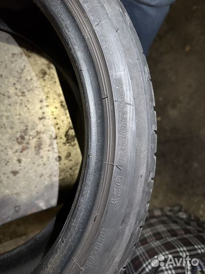 Bridgestone Potenza S001 225/40 R18 и 245/35 R18