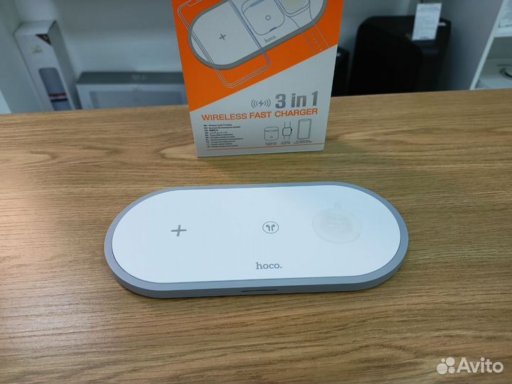 Беспроводная док станция Hoco CW24 Белая