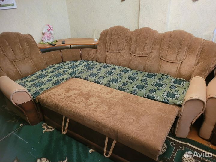 Угловой диван