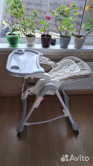 Стульчик для кормления babyton
