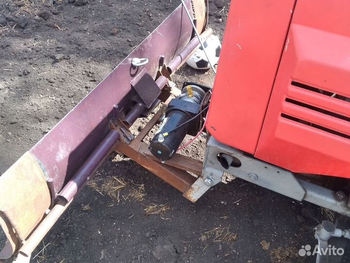 Косилка КМЗ 012, 1993