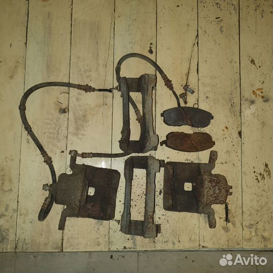 Суппорт передний Ниссан Теана J32