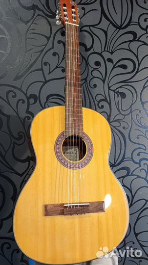 Martinez гитара с металлическими струнами