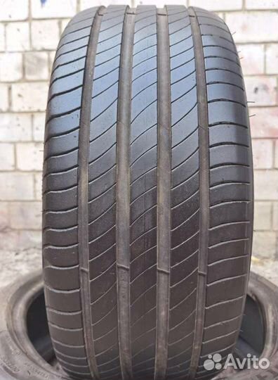 Michelin Primacy 4 235/40 R19 96W