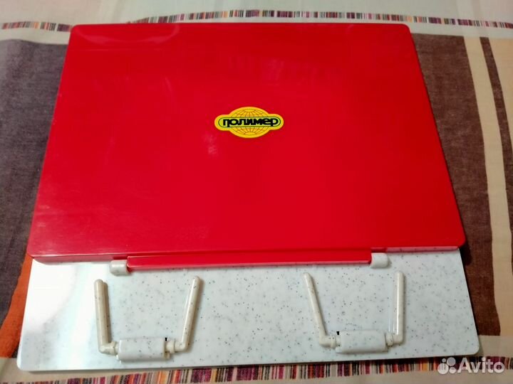 Подставка для книг