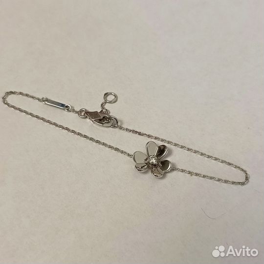 Золотой браслет Van Cleef с бриллиантом