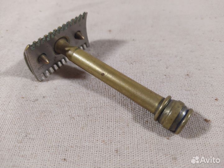 Довоенный бритвенный станок ранний 