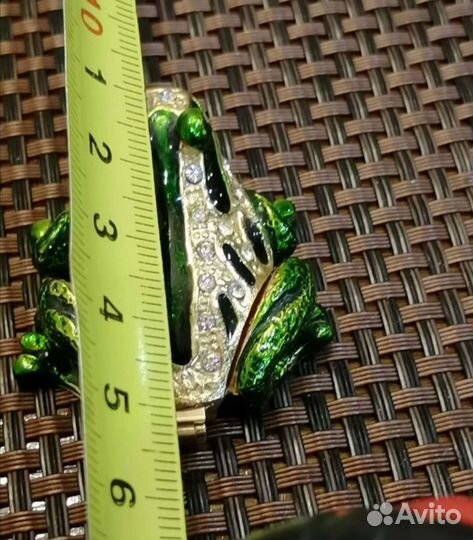 Фигурка шкатулка с Кристаллами Лягушка