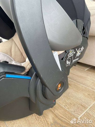 Автокресло с базой isofix от 0 stokke izi go