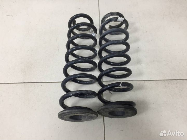 Пружина задняя Volkswagen Tiguan 2017