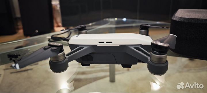 Квадрокоптер DJI spark