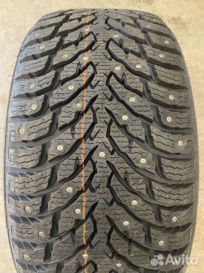 Nokian Tyres Hakkapeliitta 9 SUV 315/35 R21 111T