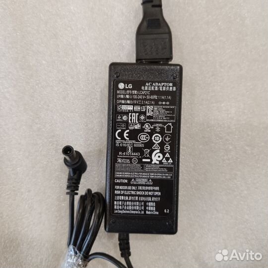 Блок питания для монитора, тв LG 19V 2.1A