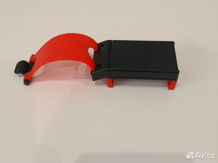 Кронштейн для телефона на руль