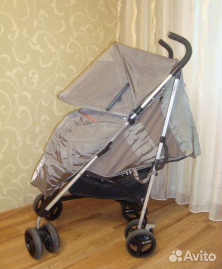 Прогулочная коляска