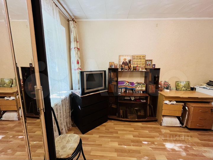 Комната 13 м² в 2-к., 1/5 эт.