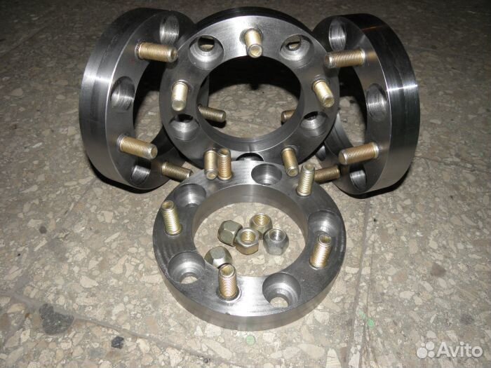 Расширители колеи на УАЗ 40 мм стальные комплект