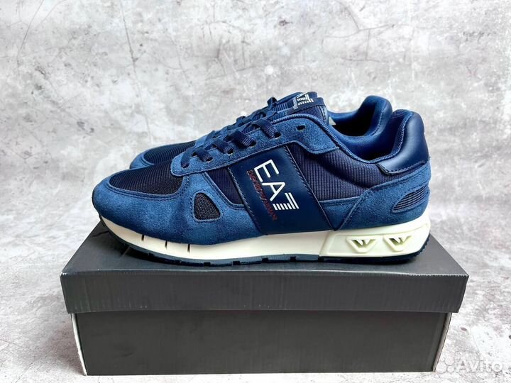 Кроссовки Armani