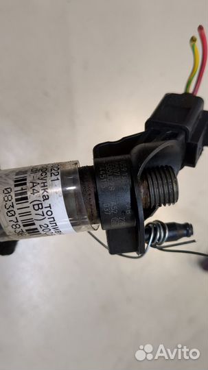 Форсунка топливная Audi A4 (B7), 2005