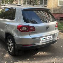 Volkswagen Tiguan 2.0 AT, 2010, 255 000 км, с пробегом, цена 500 000 руб.