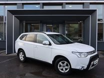 Mitsubishi Outlander 2.0 CVT, 2013, 183 495 км, с пробегом, цена 1 429 000 руб.